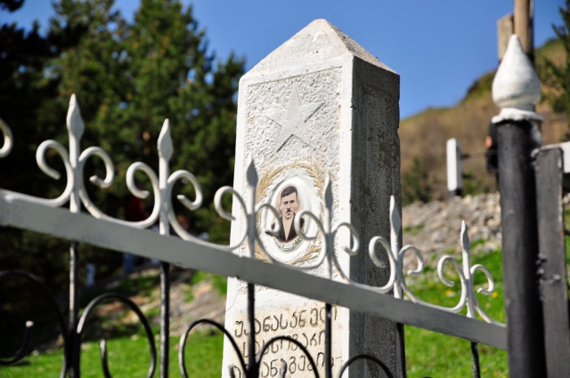 Friedhof Georgien bei Gergeti