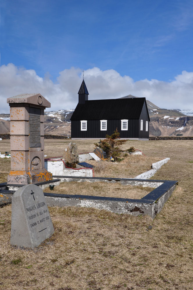 Friedhof am Meer, Island, Búðir
